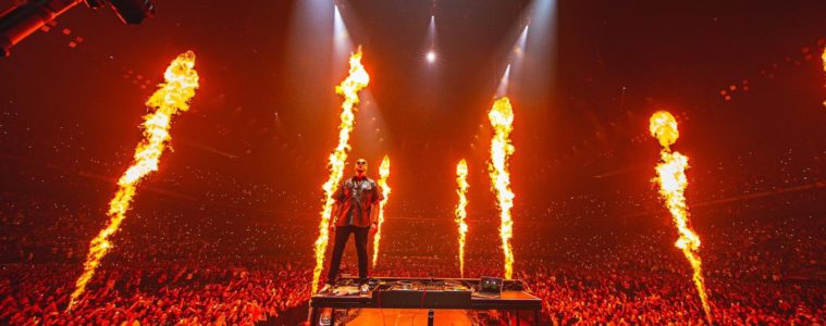 DJSNAKE-LADEFENSEARENA