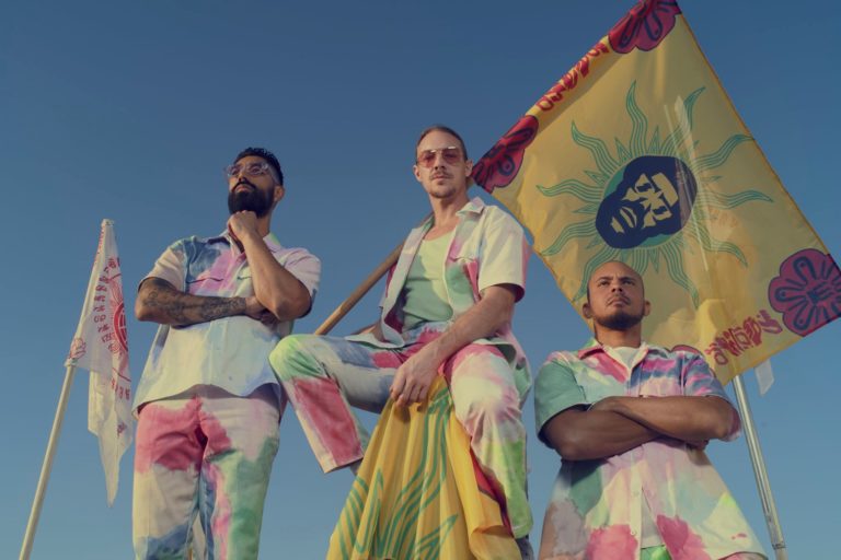 Major Lazer - Diplo, Ape Drums, Walshy fire