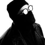 NOIR MAT