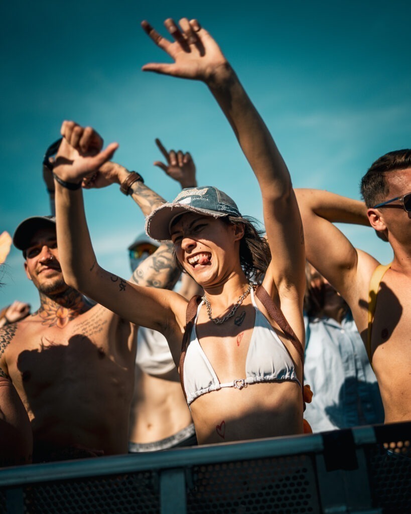 julien.mrn0_Insane-J1-013