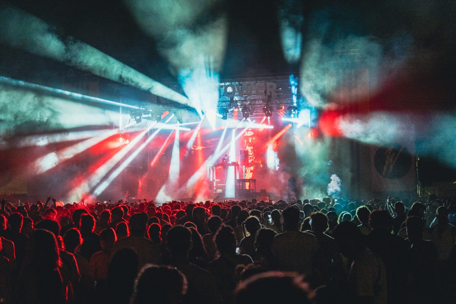 Festivals 2026 : les premières annonces électro & pop de l’année ...