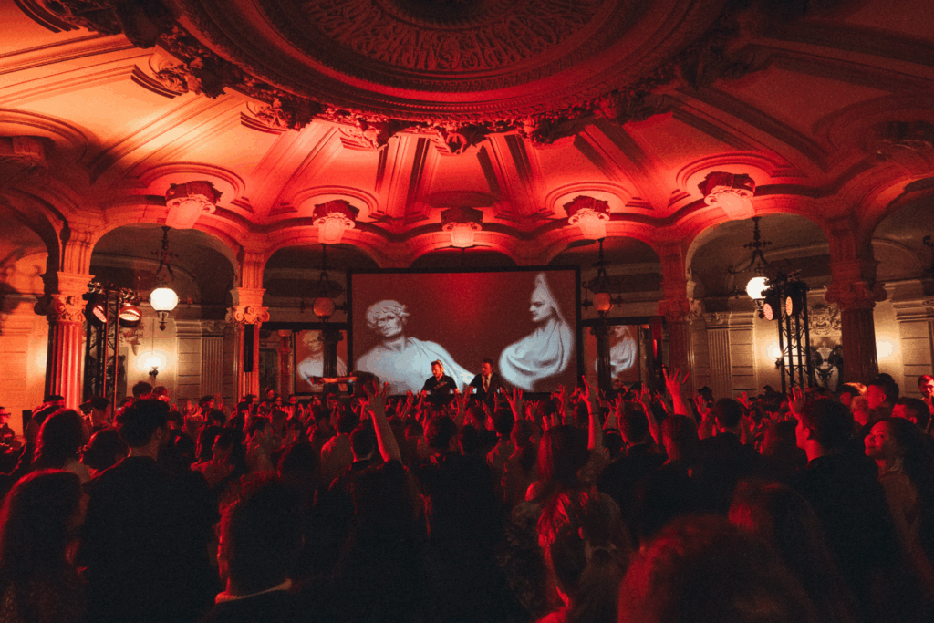 YOU-MAN-PRESS-DJ1 -credit_ Maxime Chermat -