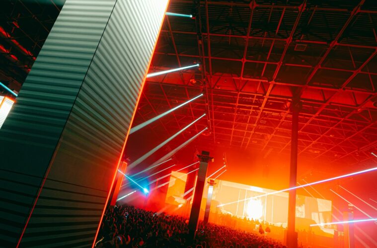 madame loyal - yo0ujo