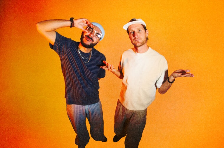 OOGO-&-AKSEL-AKSEL-(c)-Augustin-JSM22