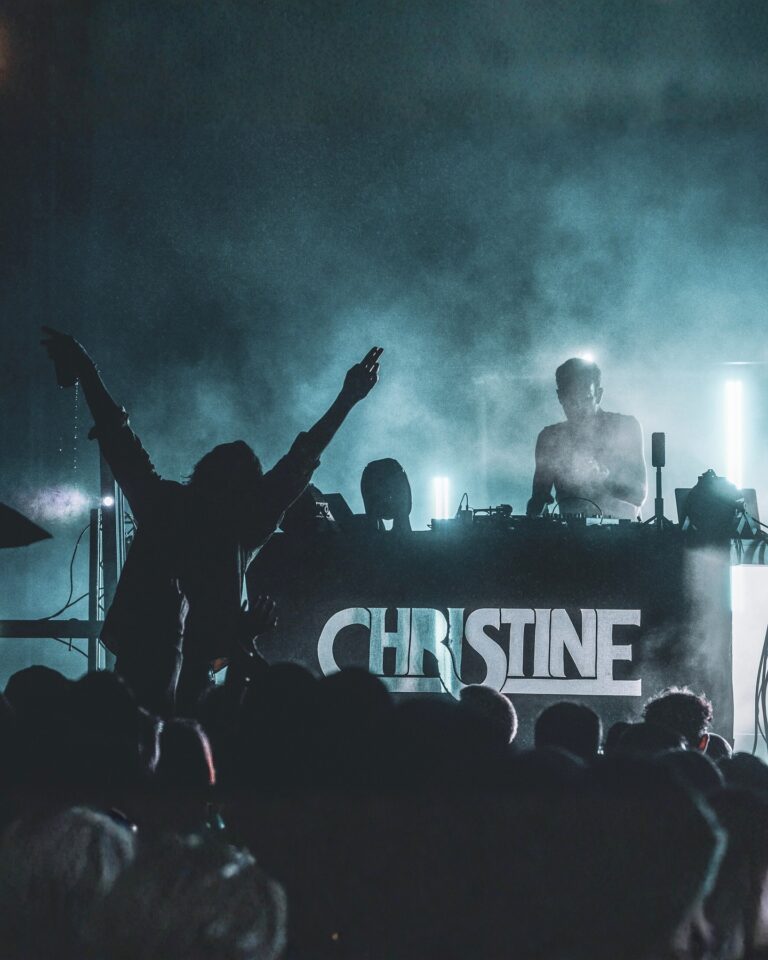 christine _ @fixefocale